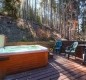 [Image: Beautiful Townhome Featuring Large Master Suite with Jetted Tub]