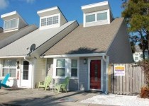 [Image: Sea Nest - Beautiful Townhome Only Steps to Mexico Beach Pier]