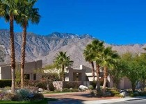 [Image: Stunning Stan Sackley Desert Contemporary Vacation Home]