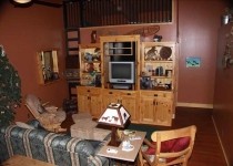 [Image: Cozy 2nd Floor Apartment for Wyoming Fans &amp; Outdoor Enthusiast]