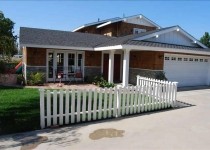 [Image: California Craftsman Home, 5 Minutes to Beach, Very Private]
