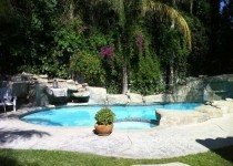 [Image: Spaciou Luxury Villa with Swimming Pool &amp; Jacuzzi , Sleeps 12+]