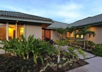 [Image: Mauna Kea Resort Villa, Ocean Views with Pool &amp; Spa in Backyard]