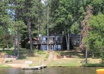 [Image: 'New for Rent' Two Lakefront Homes on the Eagle River Chain of Lakes]