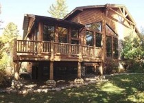 [Image: Stunning Log Lodges Located Half Hour North of Minocqua]