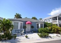 [Image: Shore Winds Cottage Steps from the Gulf in Redington Shores!]