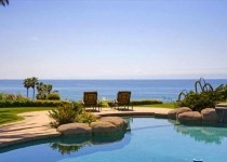 [Image: Amazing Beach Property !!! Ocean Front La Jolla &amp; Pb!!]