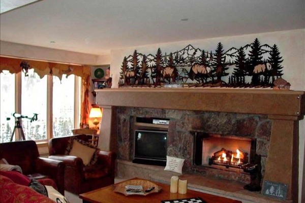 [Image: Spectacular Ski In- Ski Out Penthouse at The Pines Lodge]