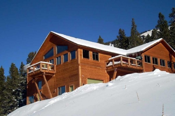 [Image: Free Night! - Luxury Mountain Home with Incredible Views]