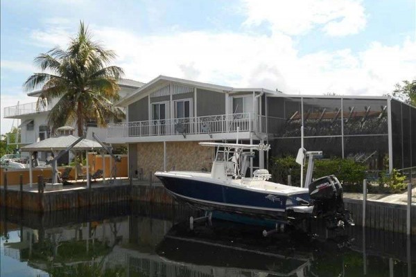 [Image: House for Rent in Key Largo Ocean Side.]