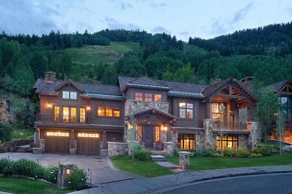 [Image: Aspen Top of Mill Ski in/Out Luxury 6 Bedroom Estate]