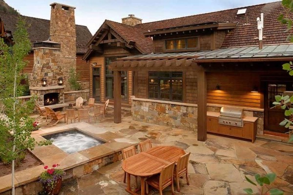 [Image: Aspen Top of Mill Ski in/Out Luxury 6 Bedroom Estate]