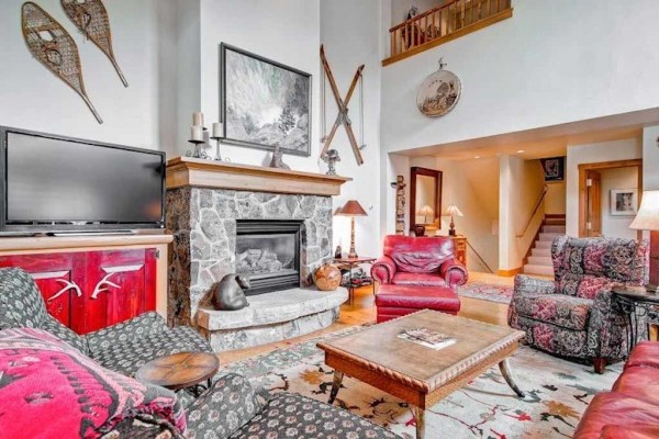 [Image: 4BR Ski in/Out Villa Montane Townhome in the Heart of Beaver Creek Village!]