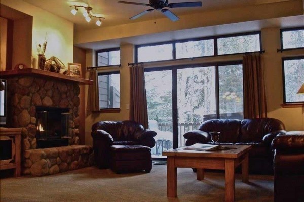 [Image: Beautiful 3 Level Townhome Has it All; Walk to Town &amp; Ski Lift]