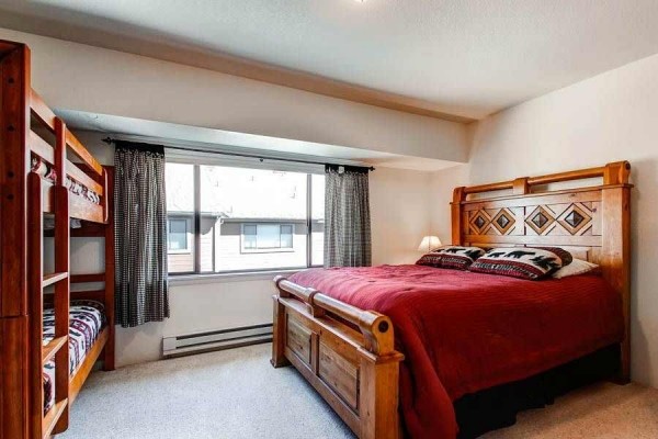 [Image: Winter Point 22: 2 BR / 2.5 BA Townhome in Breckenridge, Sleeps 8]