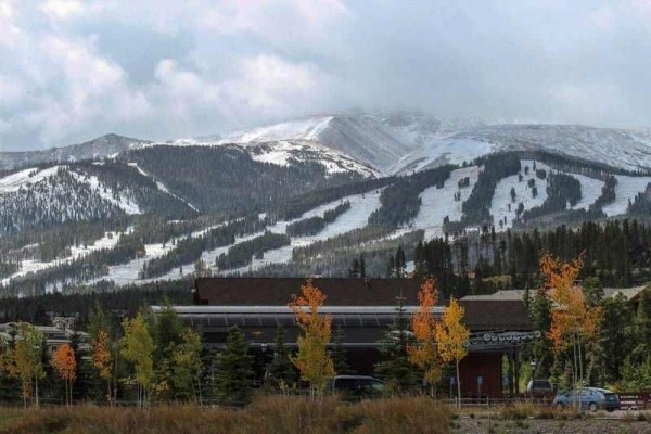 [Image: Winter Point 22: 2 BR / 2.5 BA Townhome in Breckenridge, Sleeps 8]