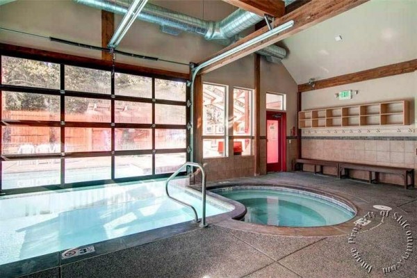 [Image: Unbeatable Location, Great Amenities Including Heated Pool &amp; Hot Tub Access]