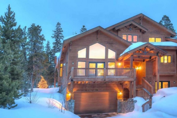 [Image: Lovely Mountain Home W/ Stunning Views!]