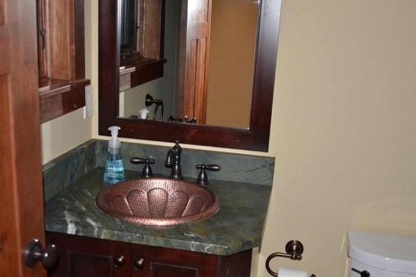 [Image: Private Hot Tub, Great Views, Pines Trees, Wi-Fi, Free Shuttle, 3 Bed / 3 Bath]