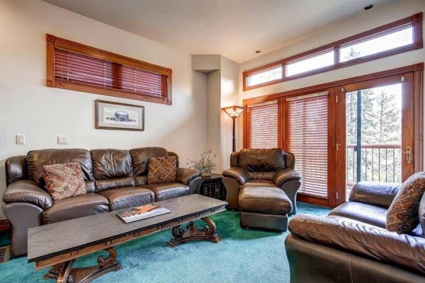 [Image: 111 Woods Drive: 4 BR / 3.0 BA Townhome in Breckenridge, Sleeps 9]