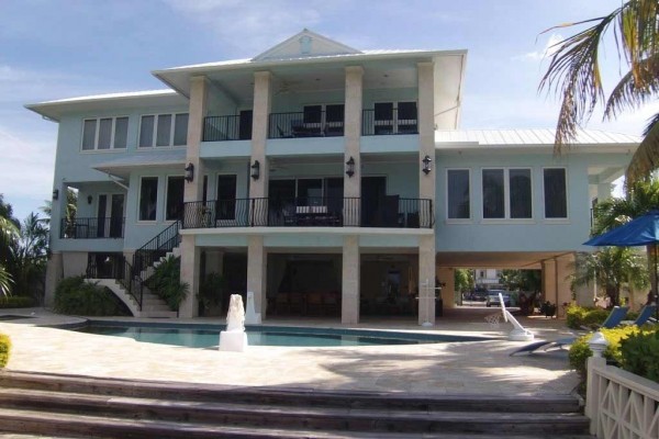 [Image: Luxury Islamorada Bayfront Home]