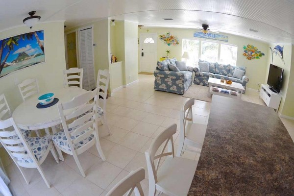 [Image: Key Largo Home with Large Fenced Yard 4BR/2bath, Private Boat Ramp]