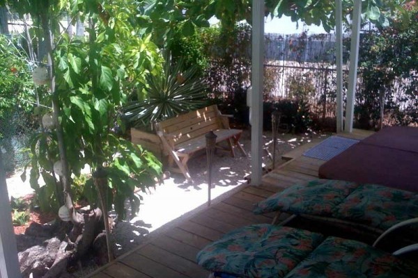 [Image: Affordable &amp; Adorable Key Largo Home, Bring Your Boat or Rv]