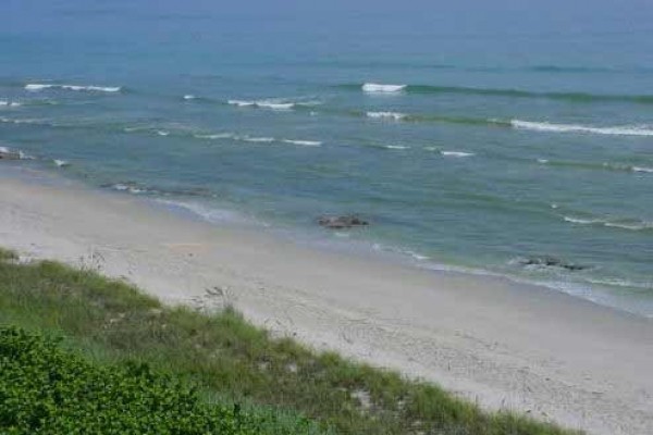 [Image: Spectacular Oceanfront Condo - Beautiful Views!]