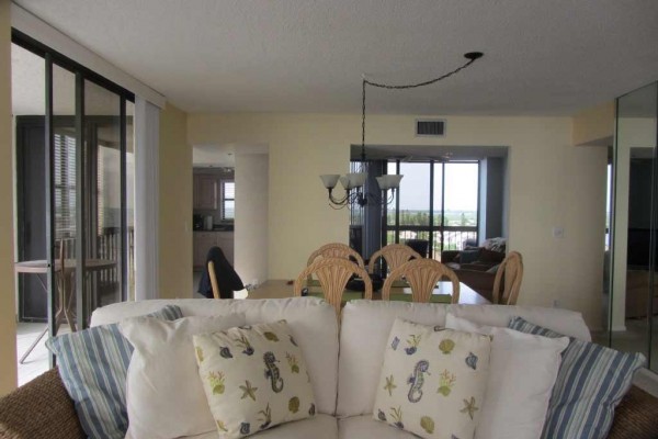 [Image: Oceanfront Condo with Beautiful Panoramic Views at Sands on the Ocean]