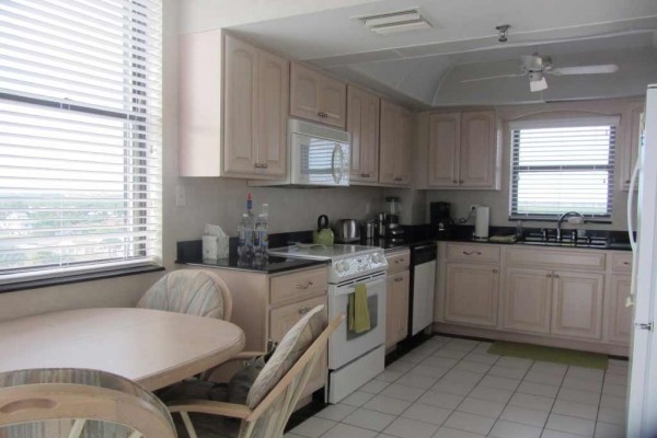 [Image: Oceanfront Condo with Beautiful Panoramic Views at Sands on the Ocean]