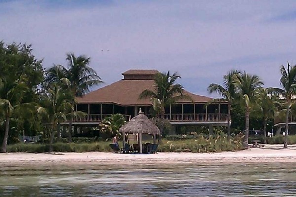 [Image: Port Antuga Beach Front Home]