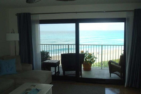 [Image: Oceanfront Penthouse Condo Next to Marriott S. Hutchinson,Special Sept $85/Night]