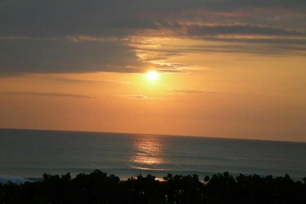 [Image: Want to Relax for a wk or More? Our 2 Bdr Oceanfront Condo is Calling]