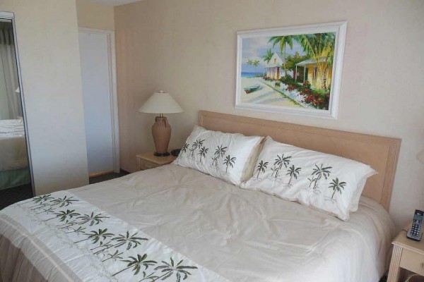 [Image: Want to Relax for a wk or More? Our 2 Bdr Oceanfront Condo is Calling]