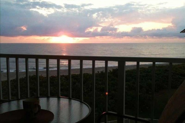 [Image: 2bd/2BA Oceanfront Condo Marriott-Hutchison Golf/Tennis Resort]