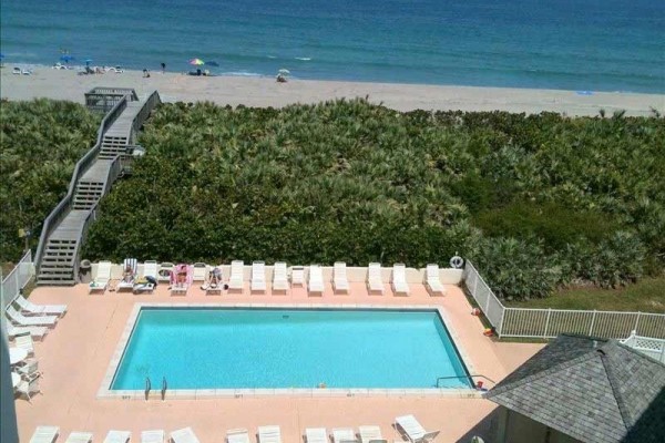 [Image: 2bd/2BA Oceanfront Condo Marriott-Hutchison Golf/Tennis Resort]