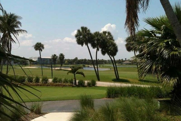 [Image: 2bd/2BA Oceanfront Condo Marriott-Hutchison Golf/Tennis Resort]