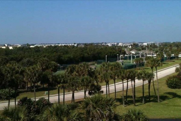 [Image: 2bd/2BA Oceanfront Condo Marriott-Hutchison Golf/Tennis Resort]