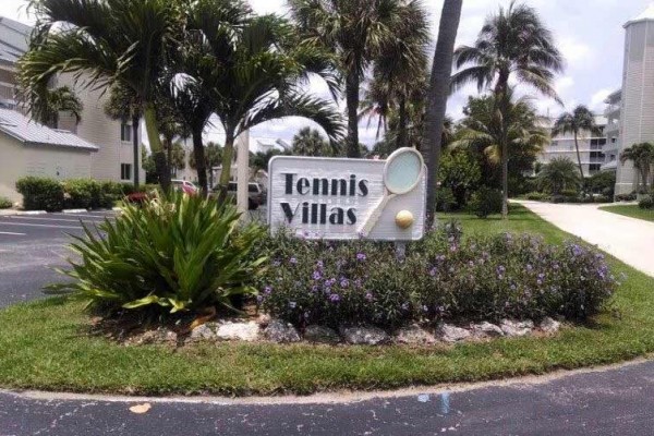 [Image: Beachside First Floor Condo with Sunset Golf Course Views]