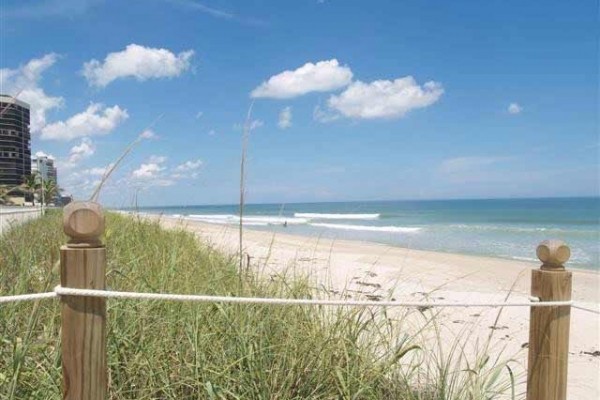 [Image: Waterfront Cottage with Beach River &amp; Ocean Access, Tennis]