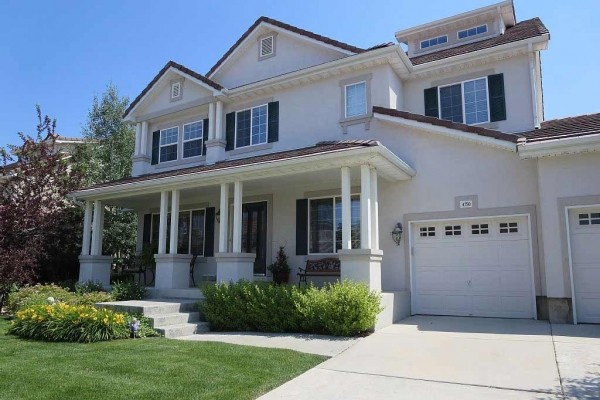 [Image: A Beautiful Roomy Home Centrally Located Between Denver &amp; Boulder]