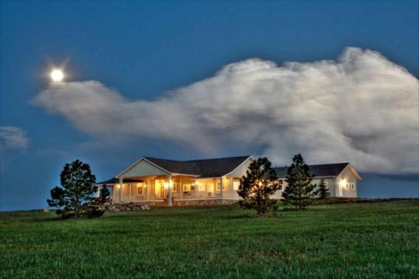 [Image: 35 Ac Country Estate Btw Denver &amp; Colorado Springs, Golf]