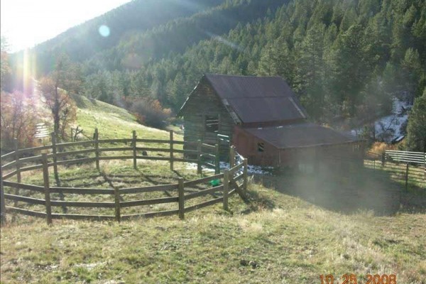[Image: 2,100 Acre Ranch W/ Two Secluded Rustic Cabins]