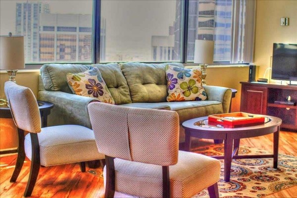 [Image: Book Online! Unbeatable Downtown Location! Best Views! Stay Alfred Dp2]