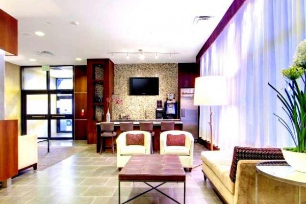 [Image: Book Online! Unbeatable Downtown Location! Best Views! Stay Alfred Dp2]