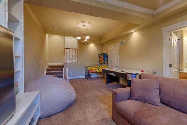 [Image: Luxury Townhome in the Heart of Lower Highlands, Downtown Denver! Walk Downtown]