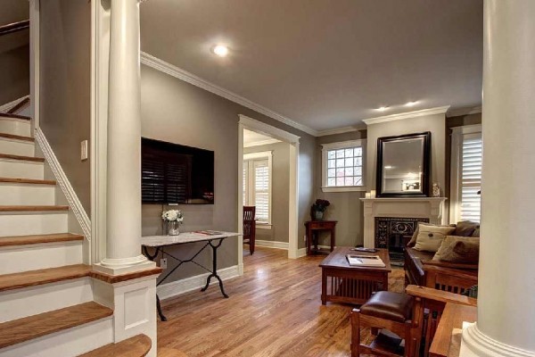 [Image: Stunning 1914 Cheesman Park/Capitol Hill Home|Courtyard|Sleeps 1-4|2-Car Garage]