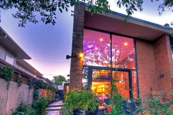 [Image: Fabulous Contemporary, 2 Bedrooms 3.5 Baths, in Cherry Creek]