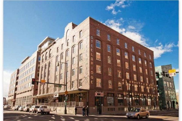 [Image: Amazing 2BR/2BA Loft in the Heart of it All! Lodo/Riverfront/Downtown]