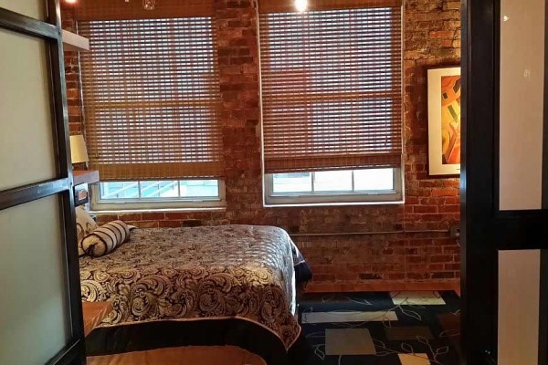 [Image: Amazing 2BR/2BA Loft in the Heart of it All! Lodo/Riverfront/Downtown]